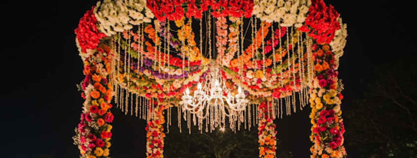 Lighting Meets Florals for a Dreamy Glow