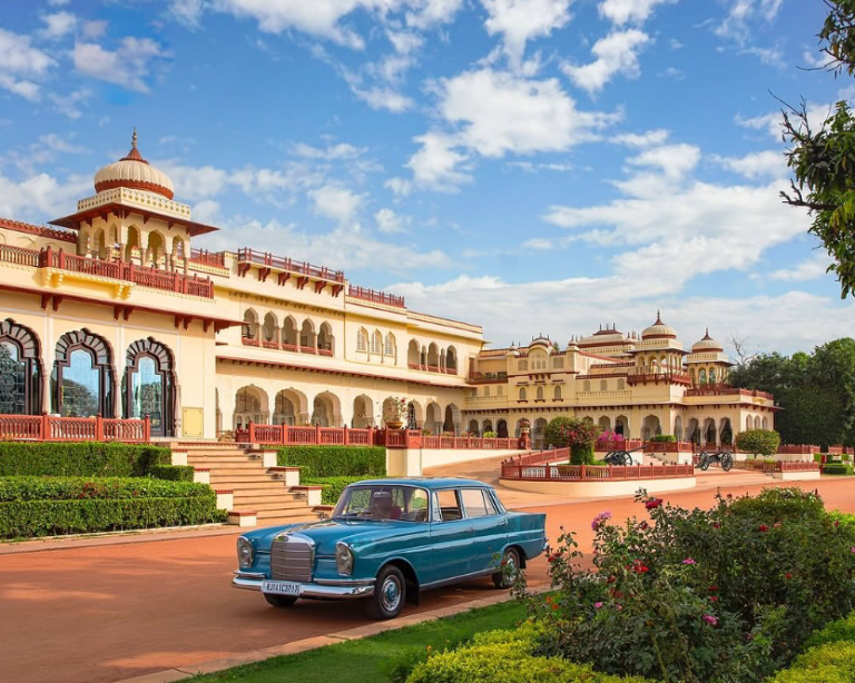 Rambagh Palace, Jaipur, wedding venue with royal architecture and luxury gardens