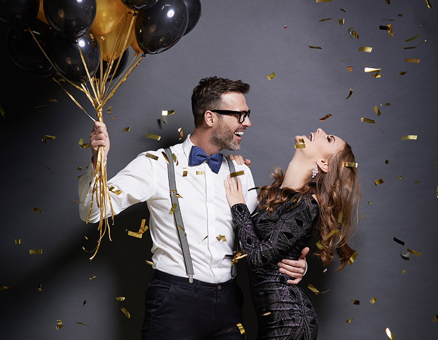 Top 10 Anniversary Look for Couple Ideas to Celebrate in Style