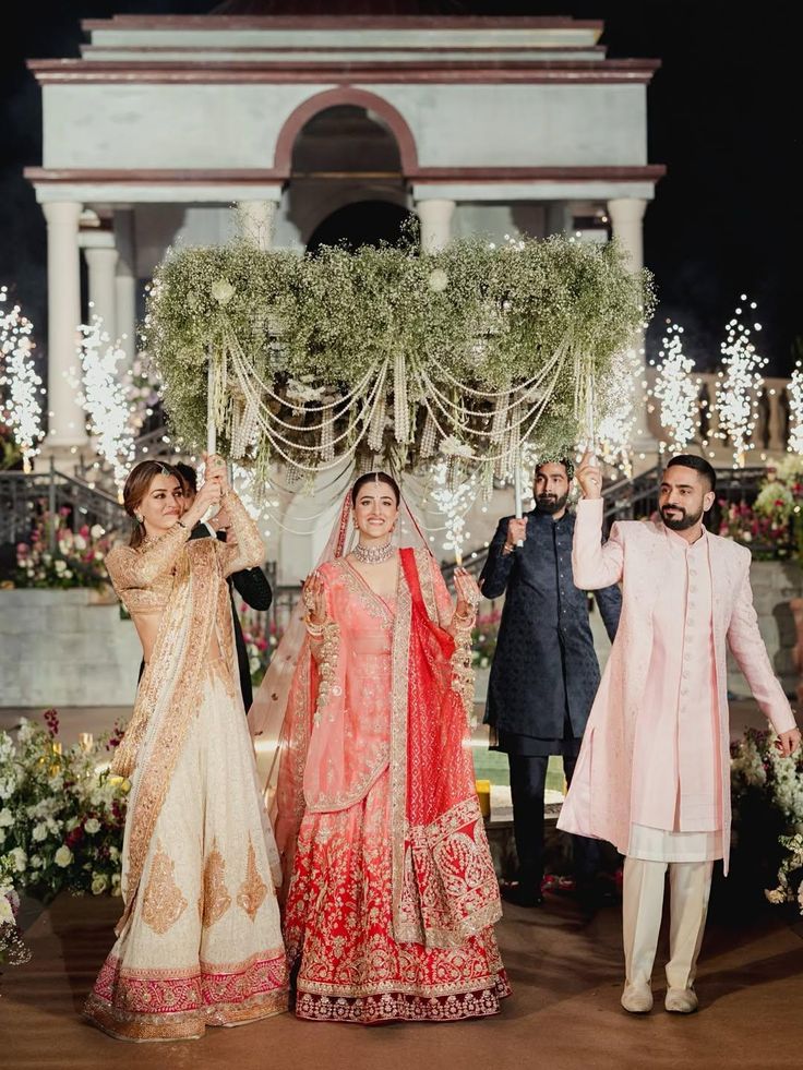 South Indian bridal entry, traditional bridal entry ideas, saree bridal entry, elegant bridal walk, Indian wedding entry ideas