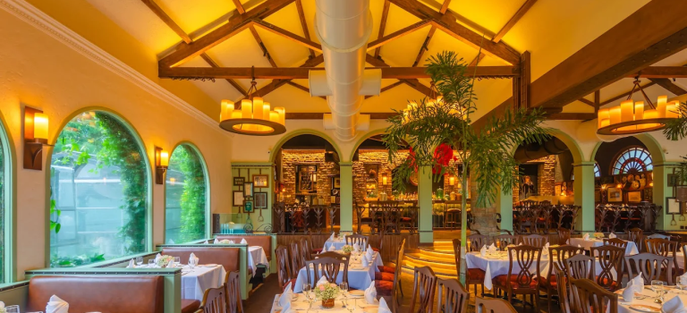 Wedding Banquet Halls in South Mumbai - Gallops Mahalaxmi Race Course